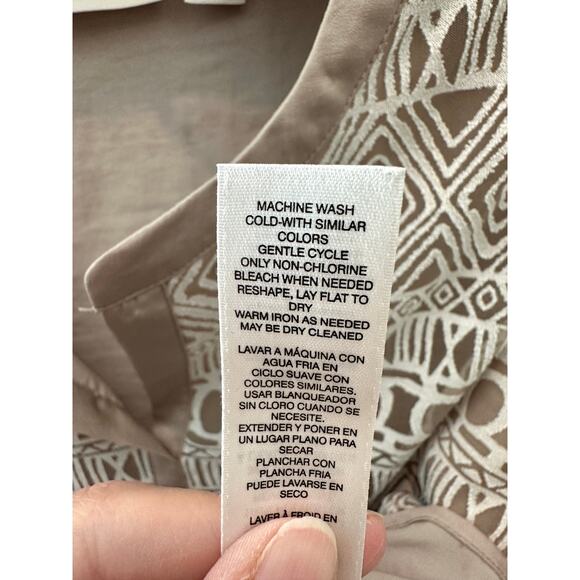 CHICO’S | Taupe Neutral Textured Semi Sheer Boho Long Sleeve Peasant Top | Small - Picture 8 of 8